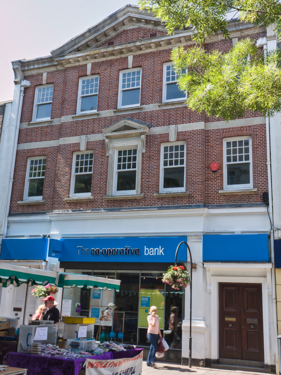 Newton Abbot in Old Pictures: The Co-operative Bank in&nbsp;2014